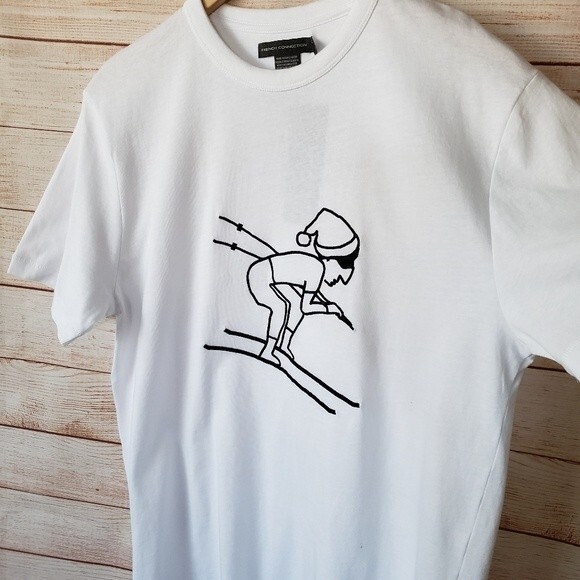 French Connection 100% Cotton Embroidered Skier Short Sleeve T-Shirt - Picture 6 of 10